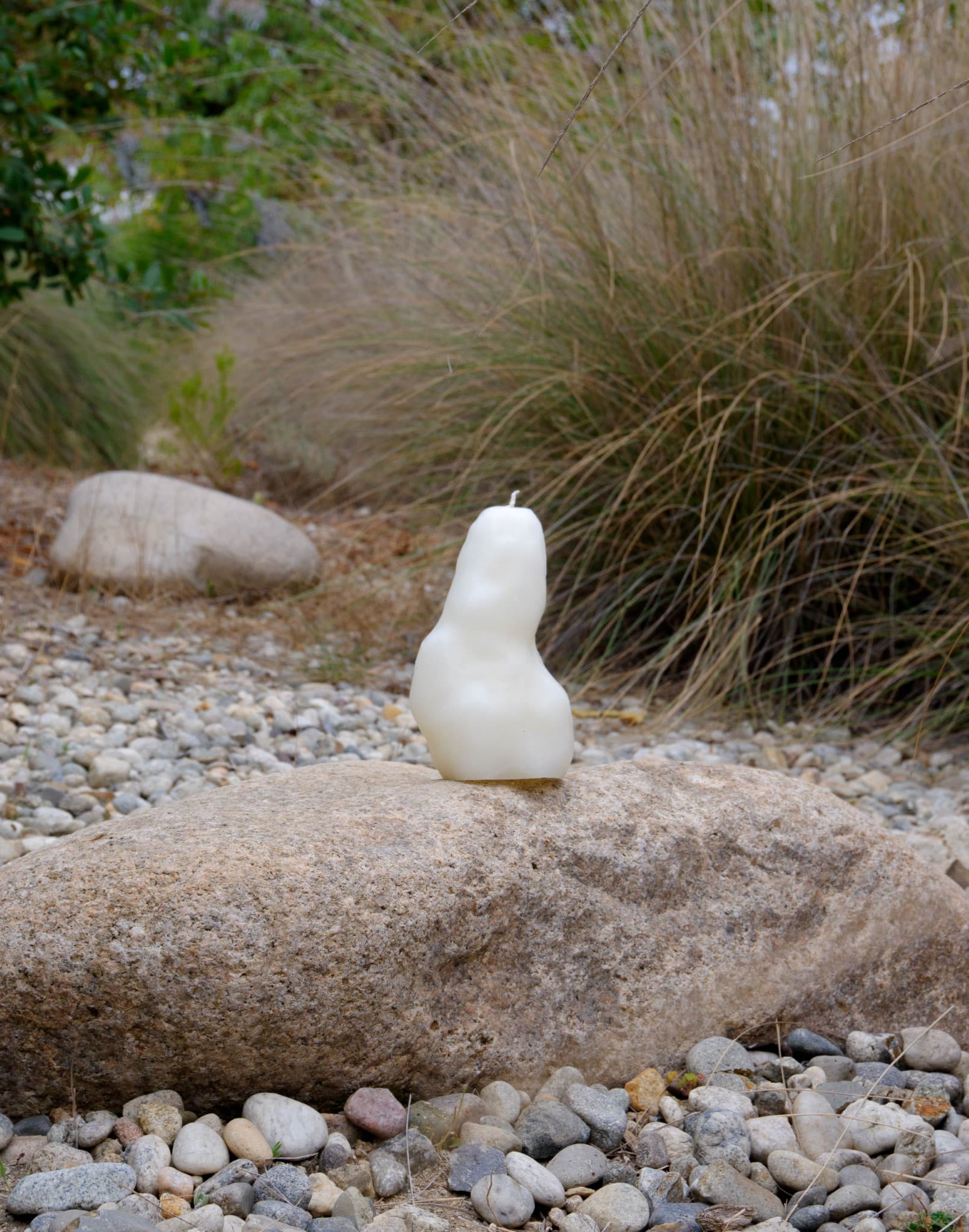 candle-nui-white