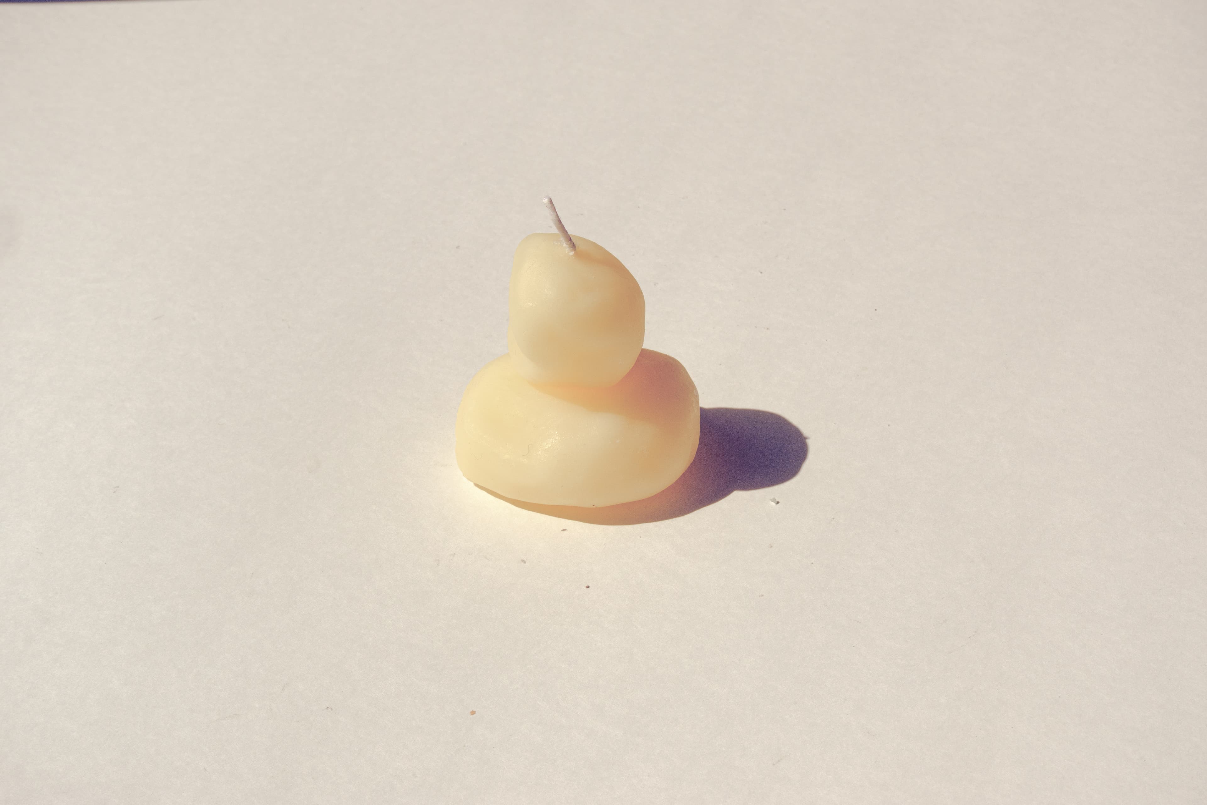 lam-candle-white